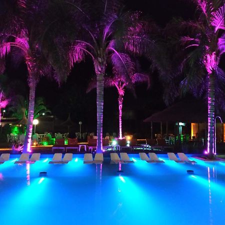 Hotel Termal Emperatriz Термас-де-Рио-Ондо Экстерьер фото