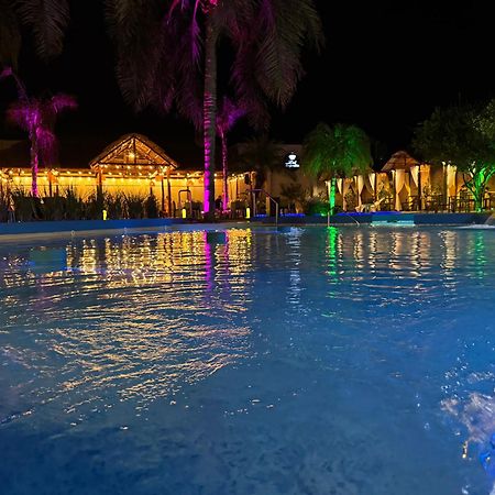 Hotel Termal Emperatriz Термас-де-Рио-Ондо Экстерьер фото